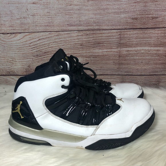 jordan max aura white gold| Enjoy free 
